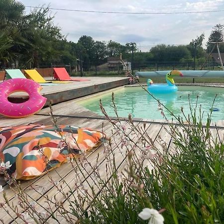 Gite La Vie En Couleur 14 Personnes Saint-Paul-en-Gâtine Esterno foto